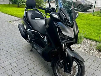 yamaha x-max