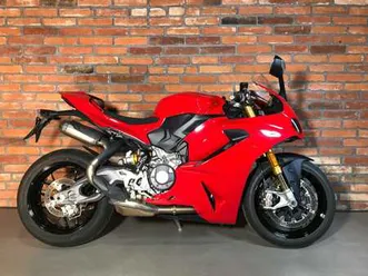 ducati panigale v2 s