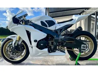 cbr 1000rr piste honda