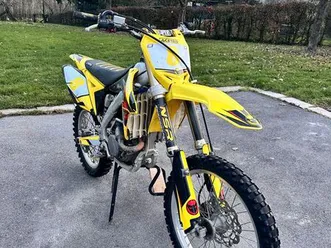 suzuki 250-rmz 2010 injection