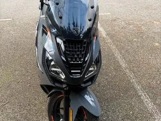 scooter peugeot 125 gt