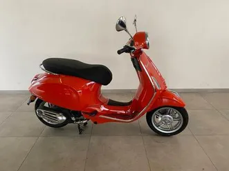 ② vespa primavera 50