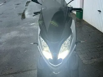 piaggio mp3 300 hpe zu verkaufen