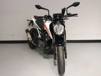 ktm 390 duke 2022 390 cm3 | moto roadster | 1 124 km | 11000 carcassonne
