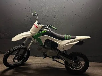 dirt 140 yx
