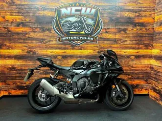 2024 yamaha r1 yzf r1 (20my) petrol manual