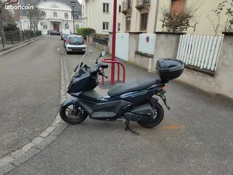 vente scooter 125 kymco skytown de 2024