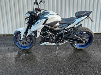 suzuki gsxs 750