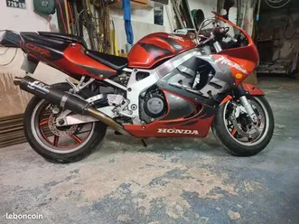 honda 900 cbr sc33