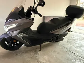 scooter kymco xtown 300i