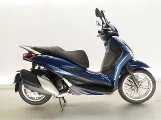 piaggio beverly 400 hpe • 2021