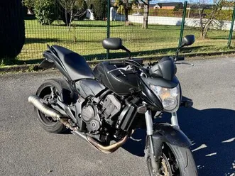 honda hornet 600 – 2009 – très bon état
