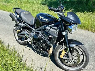 triumph street triple 675 r