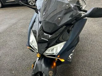 honda forza 750 – 2024 – 4 000 km – garantie