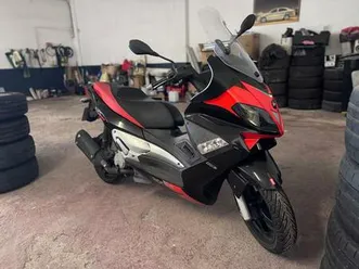 aprilia - sr max 125