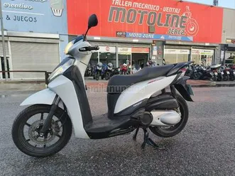honda - scoopy sh300i sport