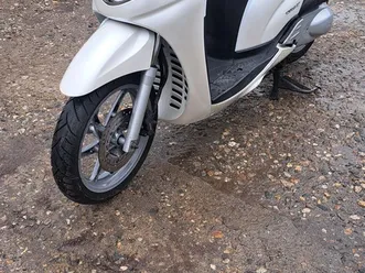 honda sh 300 perfecten →