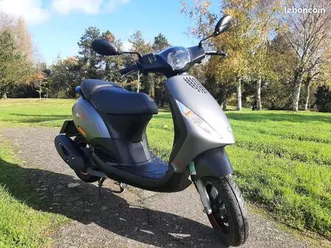 vends scooter piaggio zip 50cm3 excellent état