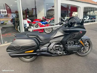 honda gl1800 gold wing bagger dct 50ème anniversaire