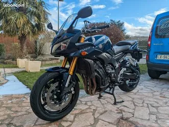 yamaha fz1 fazer 1000 – 2008 – très bon état – 55 000 km