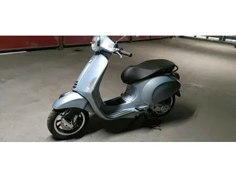 vespa primavera 50 s inkl helm