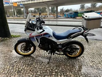 honda xl 750 transalp coimbra (sé nova, santa cruz, almedina e são bartolomeu)