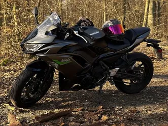 kawasaki ninja 650 (2023) | a2 | 14.215 km | scheckheft