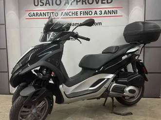 piaggio mp3 yourban nero