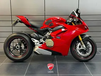 2019 ducati panigale v4 s for sale in shipley