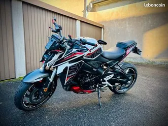 suzuki gsxs 950