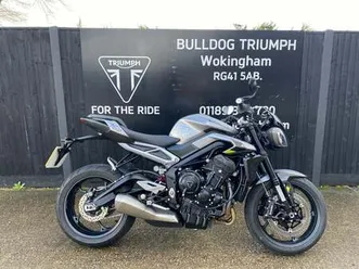 2024 triumph street triple 765 r for sale in wokingham
