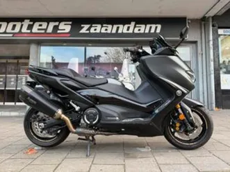 yamaha t-max 560 techmax 2020 met 1770 km akrapovic mallossi — motoren | yamaha — marktplaats