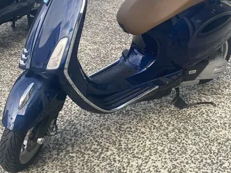 scooter piaggio vespa primavera 125 cm3