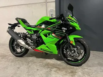 ② kawasaki ninja 125 krt in topstaat