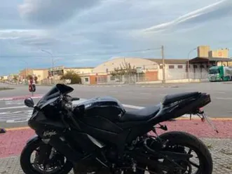 kawasaki - zx6r limitada en papeles a2