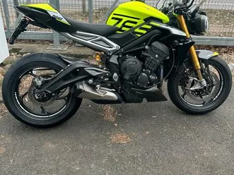 street triple rs moto 2