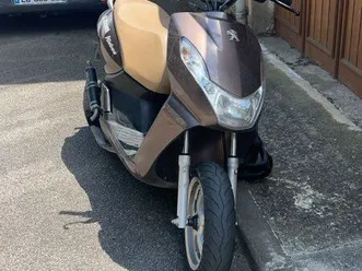 scooter peugeot kisbee