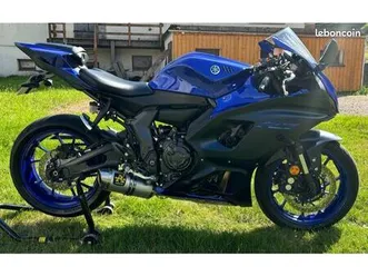 yamaha r7