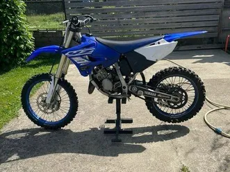 125 yz