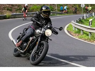 vendo triumph street twin almada, cova da piedade, pragal e cacilhas
