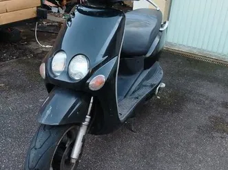 yamaha neo année 2000s