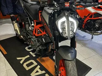 ktm 125 duke 2021 quarteira