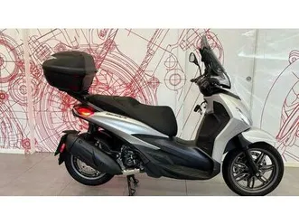 vendo piaggio beverly 300 s abs-asr (2021 - 25) usata a milano (codice 9921285) - moto.it