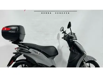 vendo piaggio liberty 150 s (2025 - 26) usata a venezia (codice 9921204) - moto.it