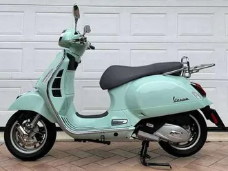 vespa gts 125 verde
