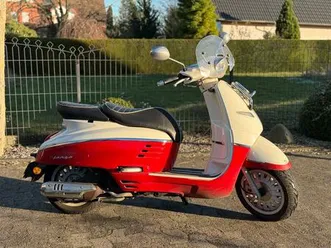 django classic 125 cc roller / scooter