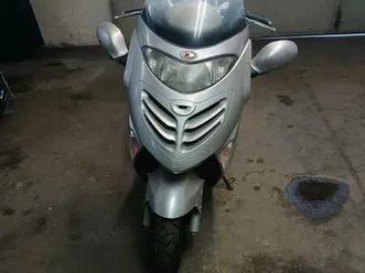 kymco grand dink 125 – zuverlässiger 125er roller | automatik