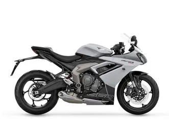 2025 triumph daytona 660 snowdonia whitesapphire black