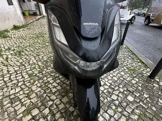 honda pcx 2023 – económica, fiável e pronta a andar belém