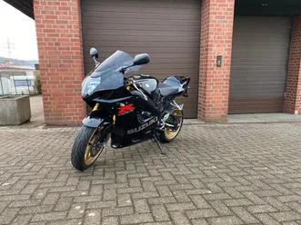 suzuki gsxr 1000 k 4 sehr wenig km (7500) !! limited edition